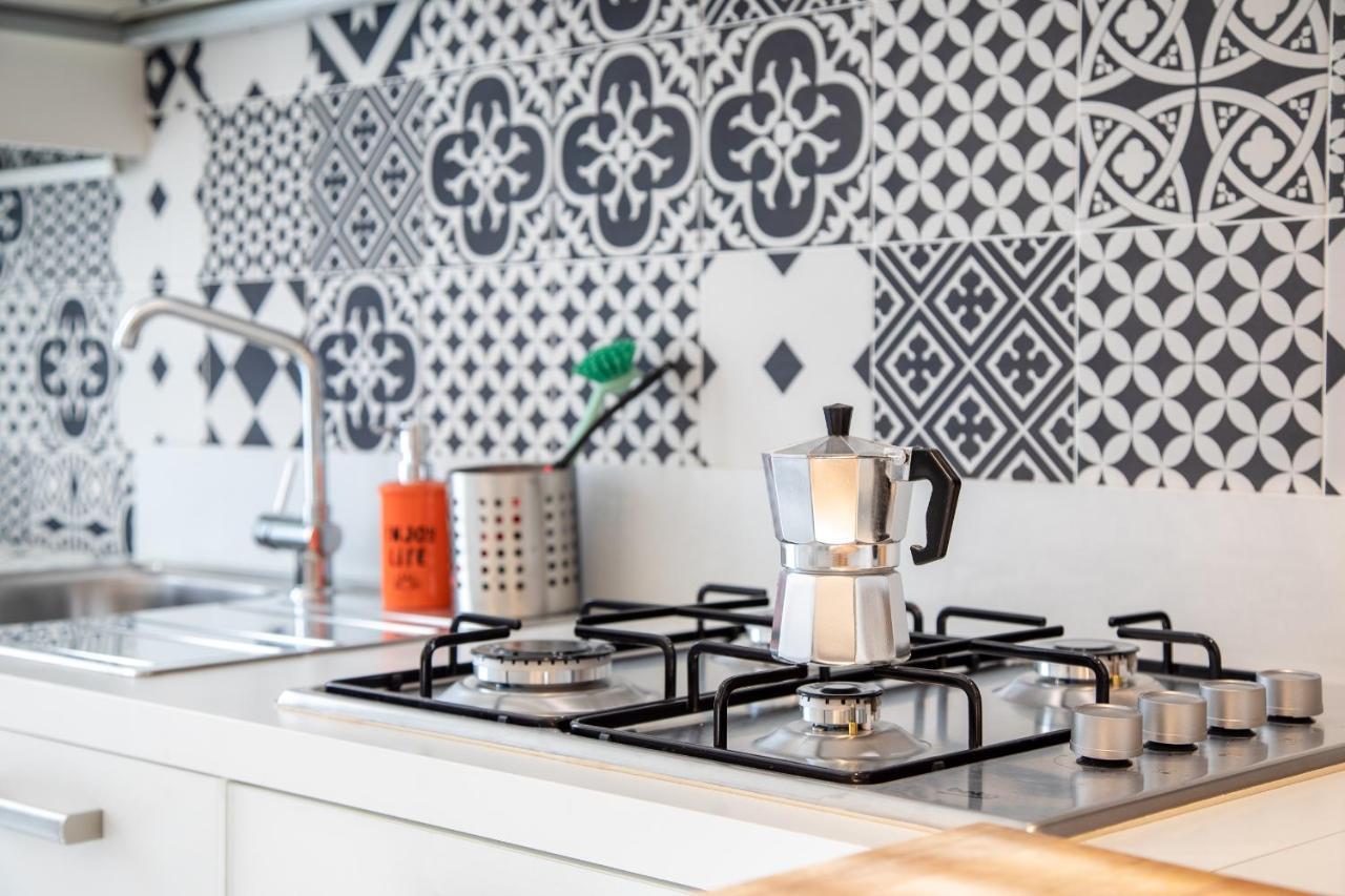 Think Positive Flat - Con Parcheggio! Apartment *